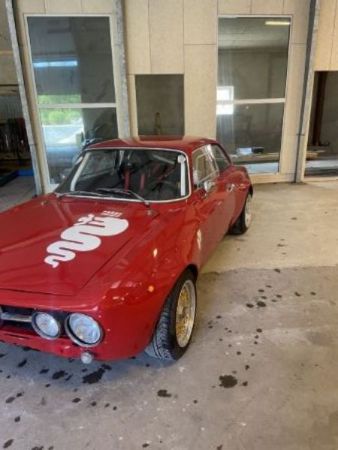 Alfa Romeo Alfa 1750 gt